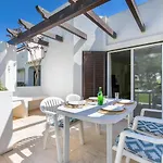 Balaia Golf Poolside Retreat Lägenhet Albufeira