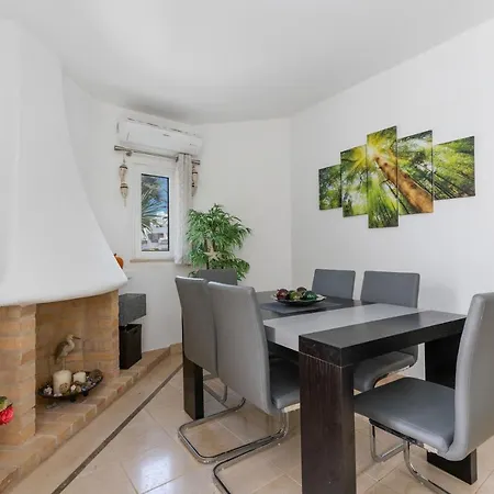 Balaia Golf Poolside Retreat Албуфейра