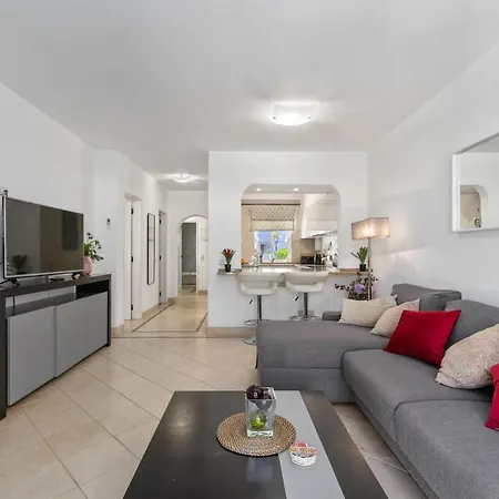 Balaia Golf Poolside Retreat * 阿尔布费拉