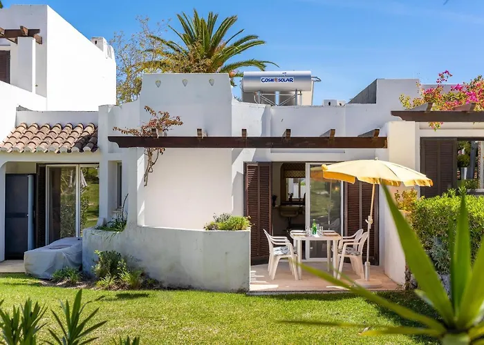 Balaia Golf Poolside Retreat 알부페이라