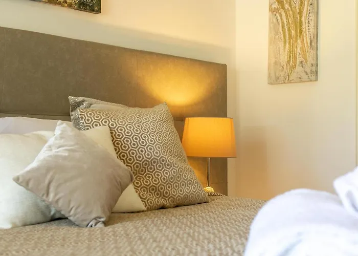 아파트 Balaia Golf Poolside Retreat *