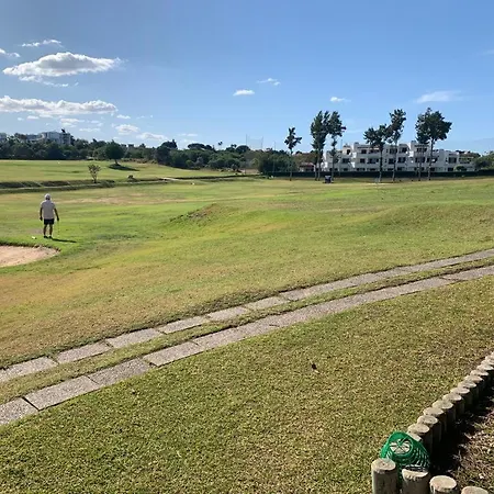 アパート Balaia Golf Poolside Retreat アルブフェイラ